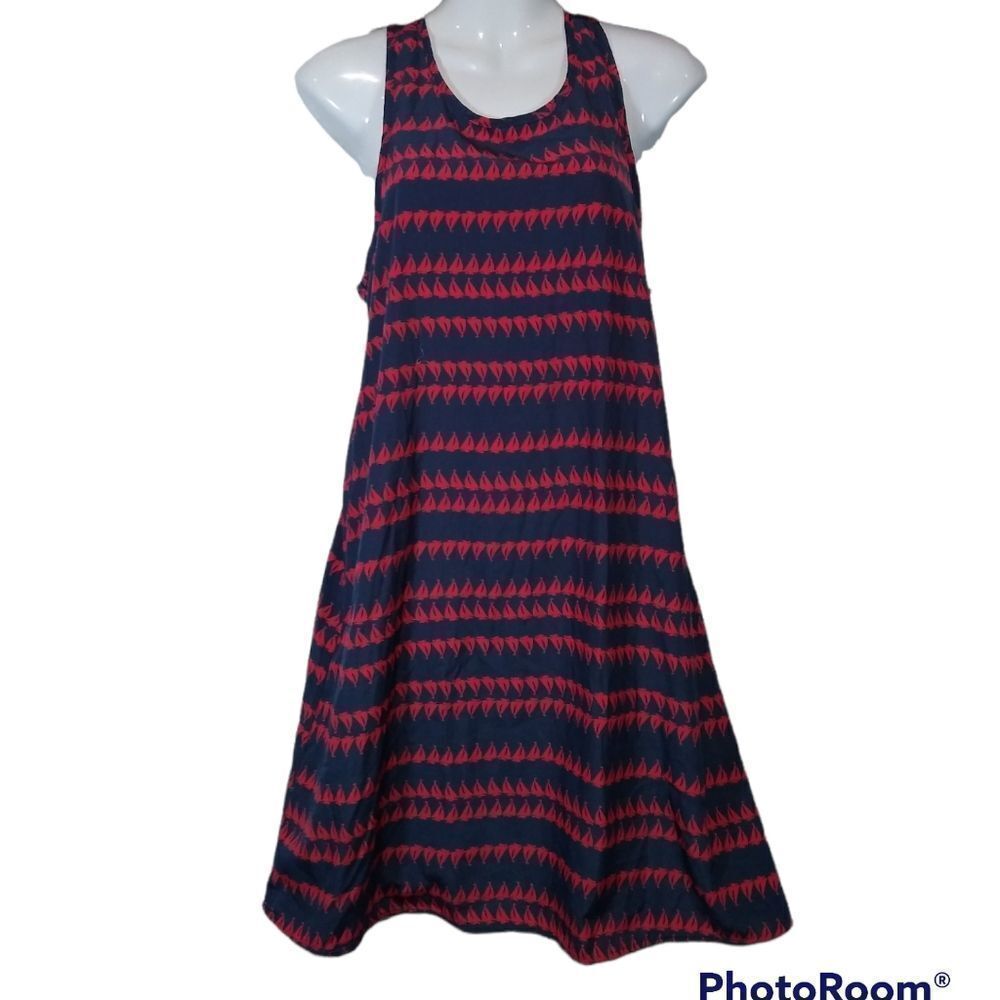BUTTONS Sailboat pattern shift M